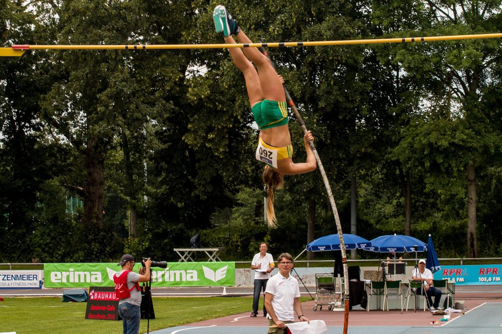 what-is-pole-vaulting-the-rules